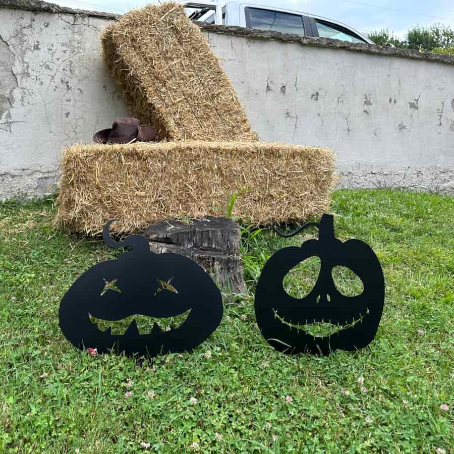 Pumpkins Metal Yard Art and Halloween Decor