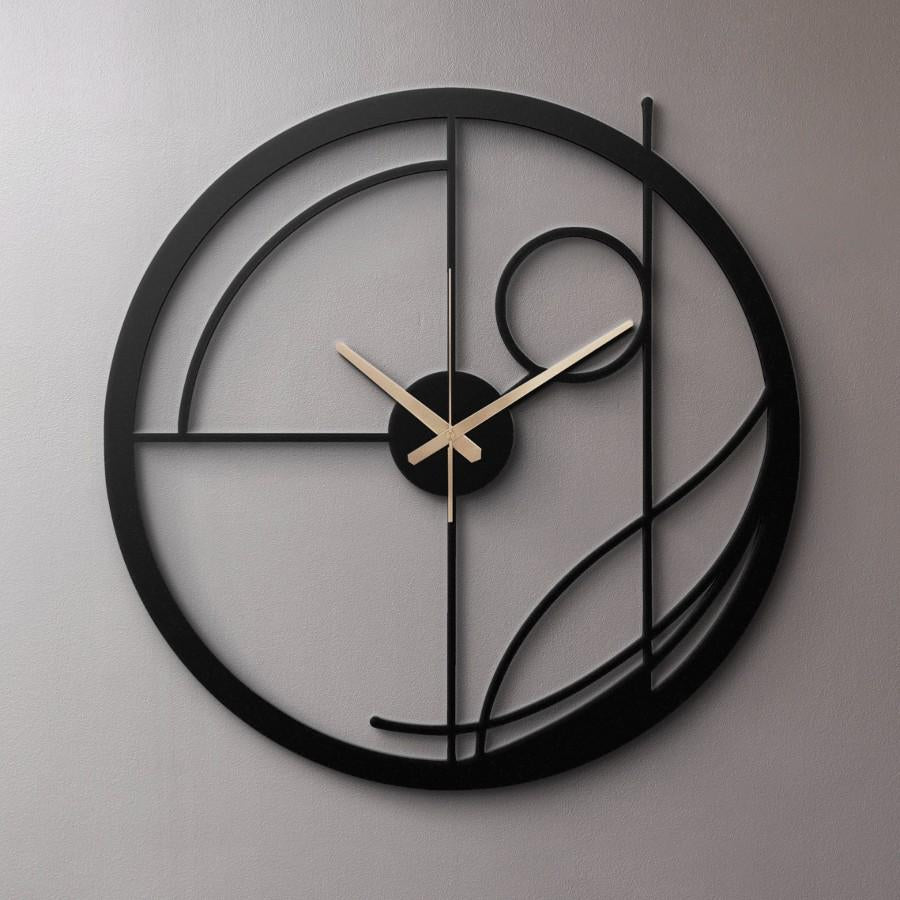 Minimalist Line Metal Wall Clock