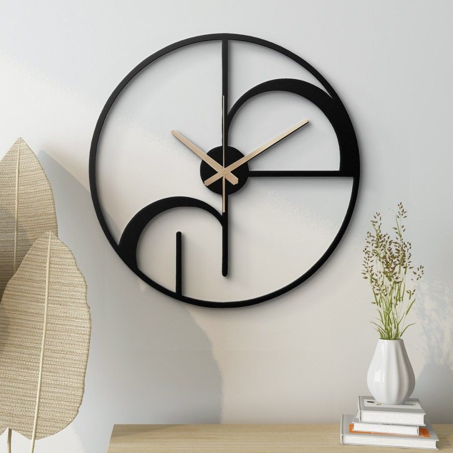 Modern Minimalist Geometric Metal Wall Clock