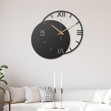 Circle Metal Wall Clock with Raman Numerals