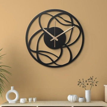 Interesting Oversized Metal Wall Clock